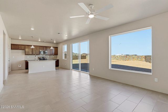 2104 Meteor Street, Las Cruces, NM 88012