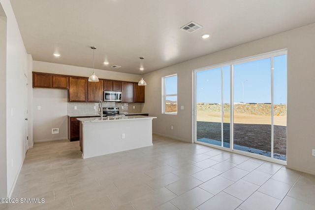 2104 Meteor Street, Las Cruces, NM 88012