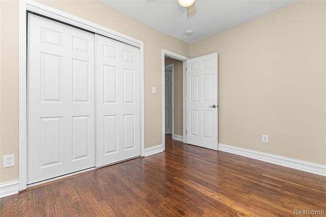 23137 E 13 Mile Road, Saint Clair Shores, MI 48082