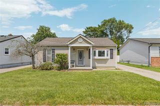 23137 E 13 Mile Road, Saint Clair Shores, MI 48082