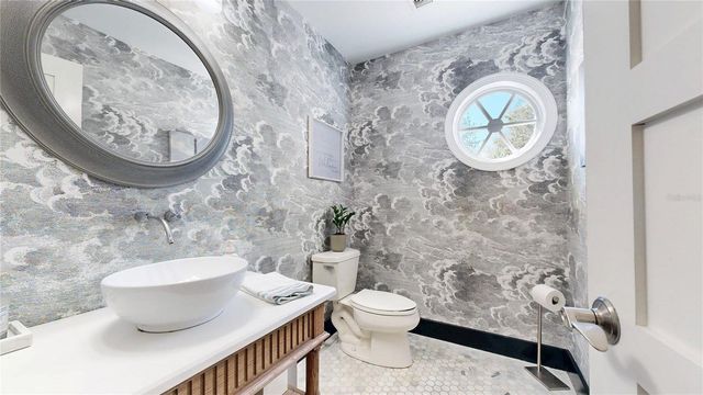 1625 DOWN LAKE DRIVE, Windermere, FL 34786