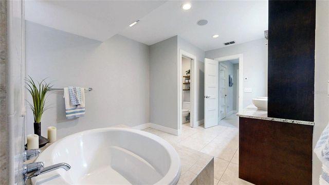 1625 DOWN LAKE DRIVE, Windermere, FL 34786