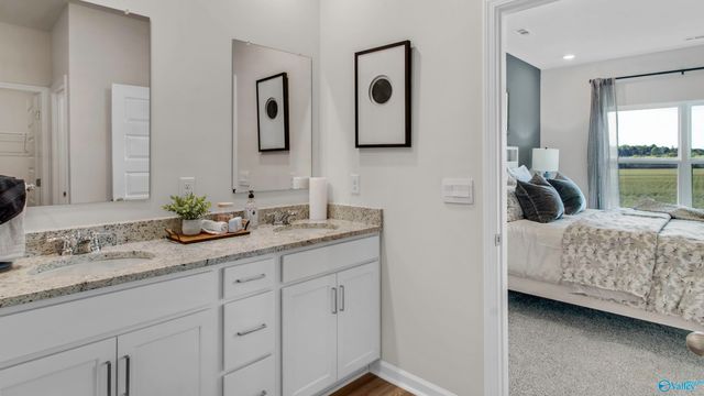 87 Aurora Circle, Fayetteville, TN 37334