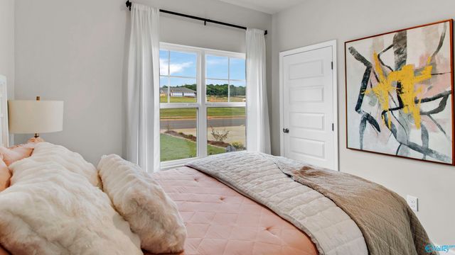 87 Aurora Circle, Fayetteville, TN 37334