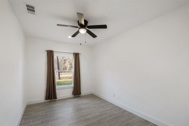 145 Barcelona Street, Payne Springs, TX 75156