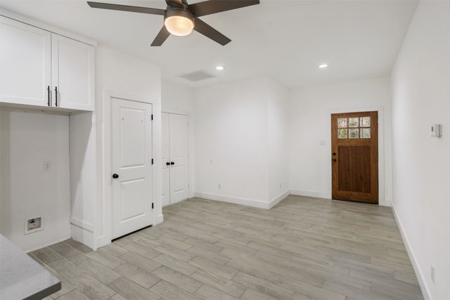 145 Barcelona Street, Payne Springs, TX 75156