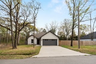 145 Barcelona Street, Payne Springs, TX 75156