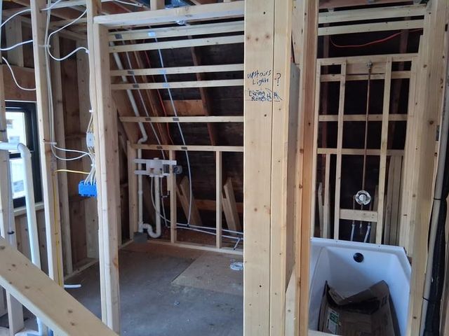 8 Tebbetts Road, Rochester, NH 03867