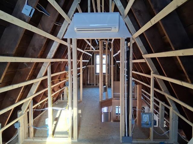 8 Tebbetts Road, Rochester, NH 03867