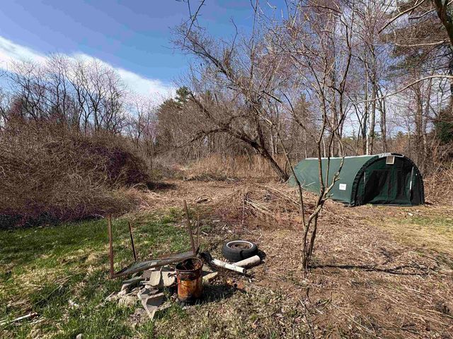 8 Tebbetts Road, Rochester, NH 03867