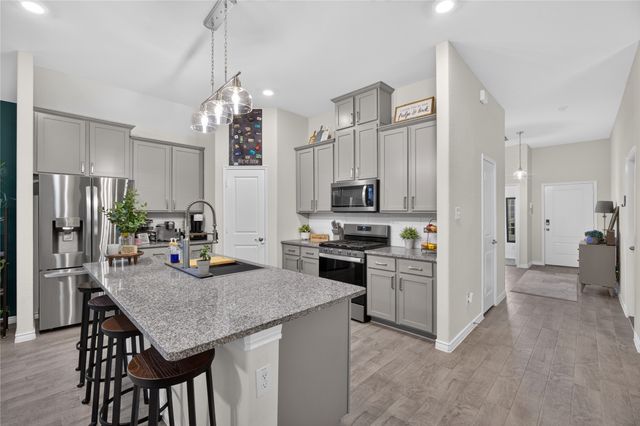 10228 Fountain Gate Street, Aubrey, TX 76227