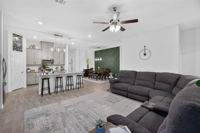 10228 Fountain Gate Street, Aubrey, TX 76227