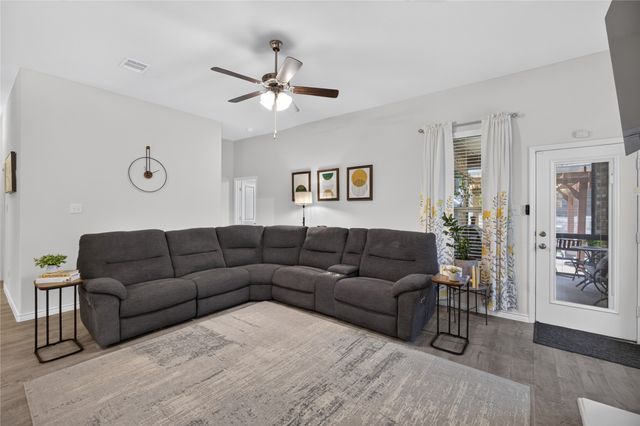 10228 Fountain Gate Street, Aubrey, TX 76227