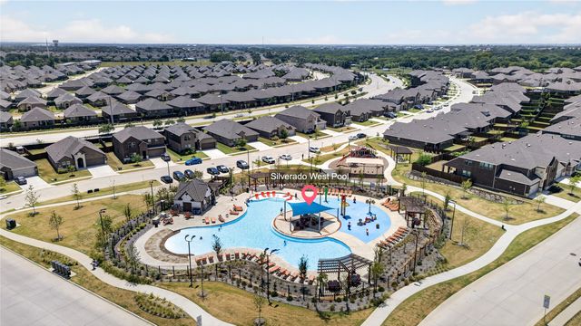 10228 Fountain Gate Street, Aubrey, TX 76227