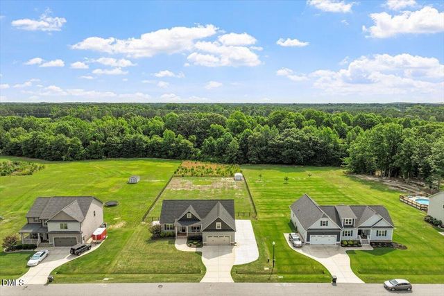 337 Long Grass Drive, Smithfield, NC 27577