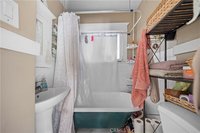 672 Junipero, Long Beach, CA 90814