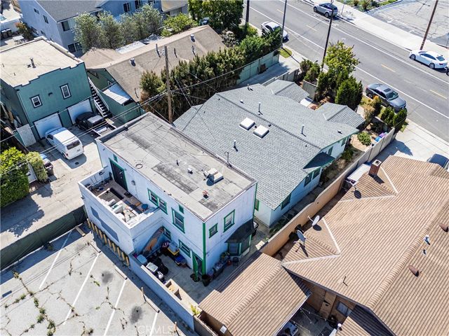 672 Junipero, Long Beach, CA 90814