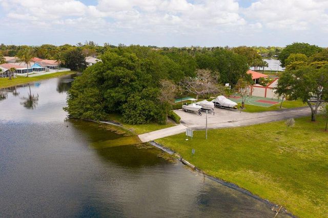 65 Centennial Court, Deerfield Beach, FL 33442