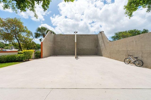 65 Centennial Court, Deerfield Beach, FL 33442