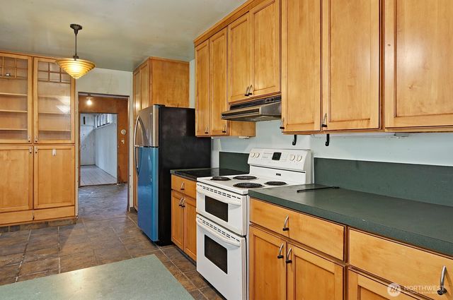 700 Reiten Road, Kent, WA 98030