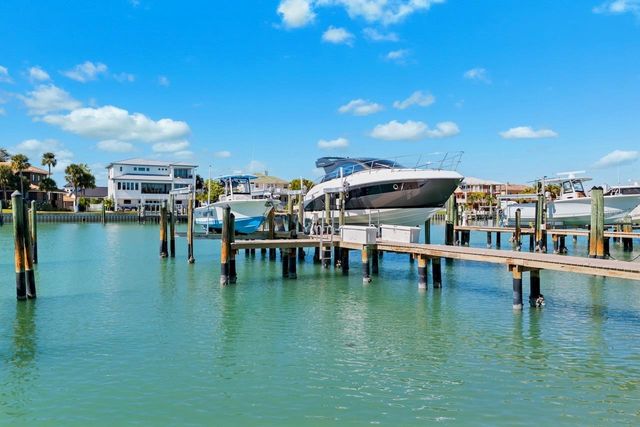 740 PINELLAS BAYWAY S, Tierra Verde, FL 33715