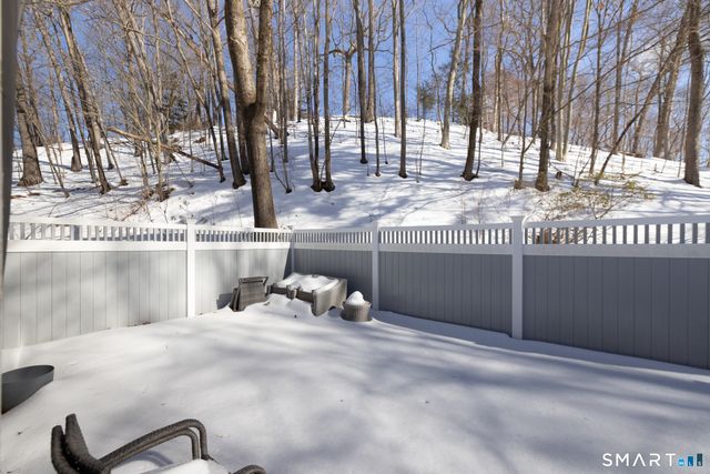 225 Willow Street, Hamden, CT 06518