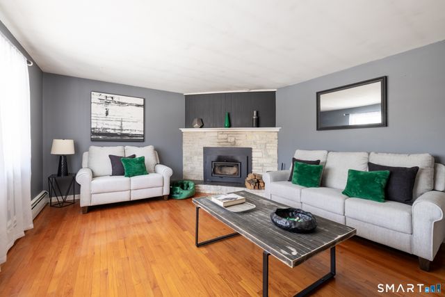 225 Willow Street, Hamden, CT 06518