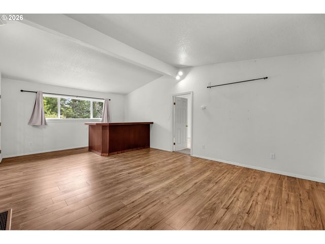 201 JOSHEANKA Dr, Carson, WA 98610