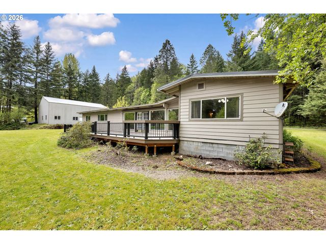 201 JOSHEANKA Dr, Carson, WA 98610