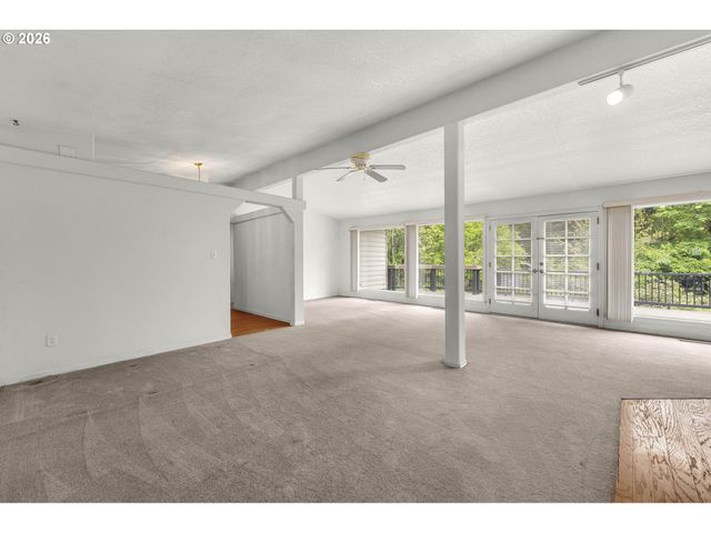 201 JOSHEANKA Dr, Carson, WA 98610