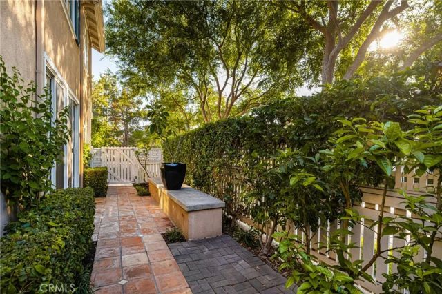 13124 Arborwalk Lane, Tustin, CA 92782
