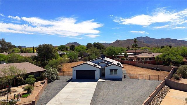 650 E Atlanta Place, Vail, AZ 85641