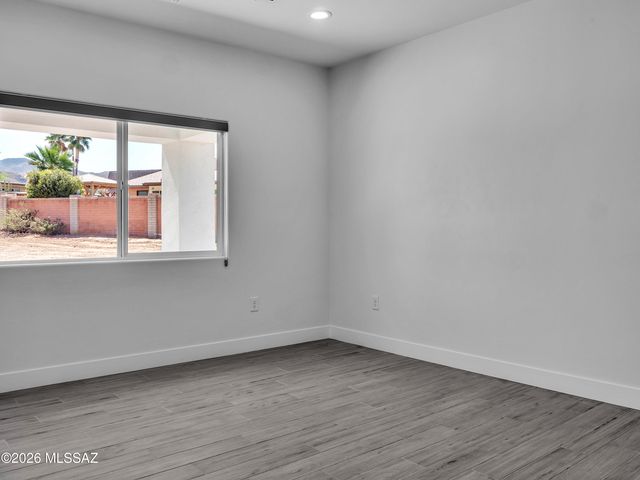 650 E Atlanta Place, Vail, AZ 85641