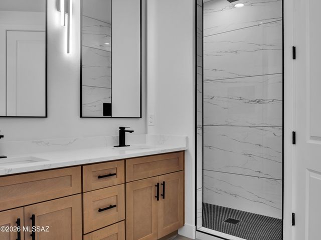 650 E Atlanta Place, Vail, AZ 85641