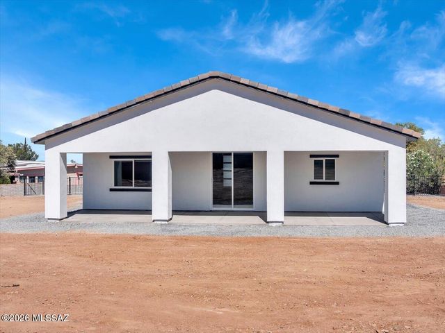 650 E Atlanta Place, Vail, AZ 85641