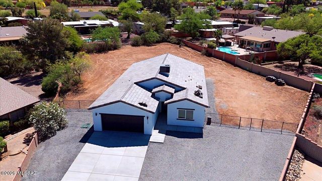 650 E Atlanta Place, Vail, AZ 85641