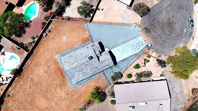 650 E Atlanta Place, Vail, AZ 85641