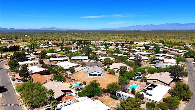 650 E Atlanta Place, Vail, AZ 85641