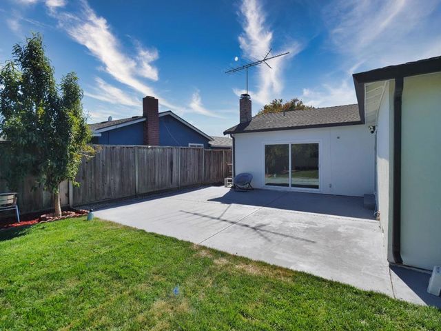 32501 Shiela Way, Union City, CA 94587