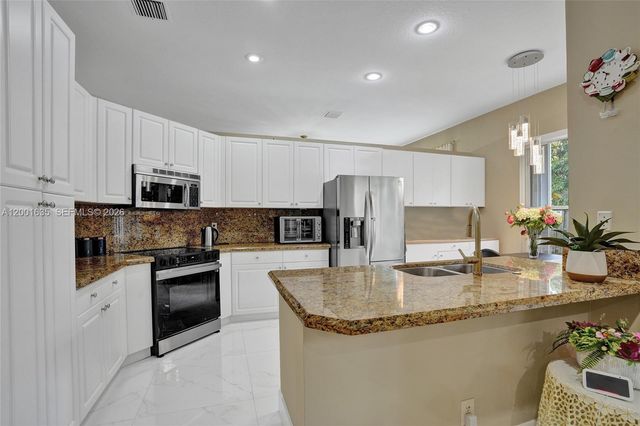 4286 NW 42nd Terrace, Coconut Creek, FL 33073