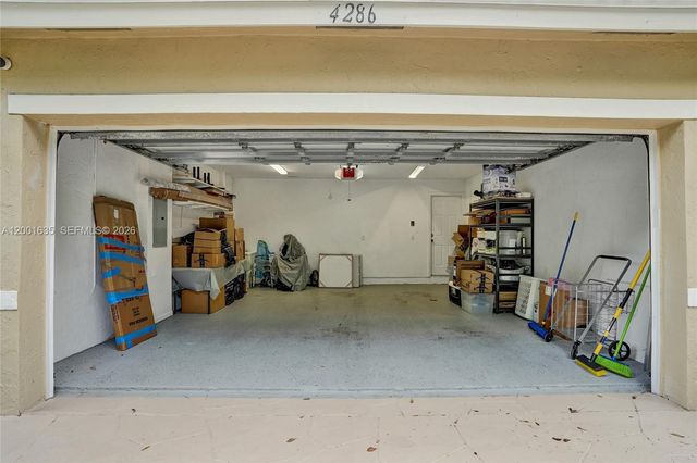 4286 NW 42nd Terrace, Coconut Creek, FL 33073