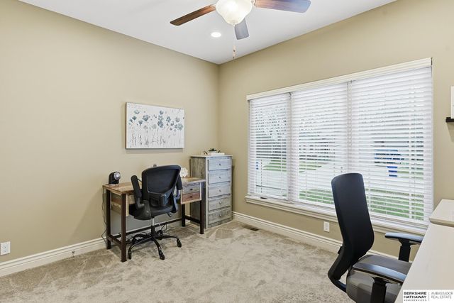 1027 N 183rd Circle, Elkhorn, NE 68022