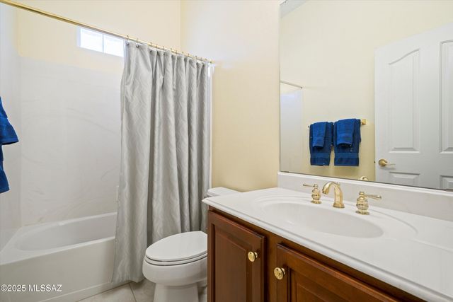 5172 W Arid Canyon Drive, Marana, AZ 85658