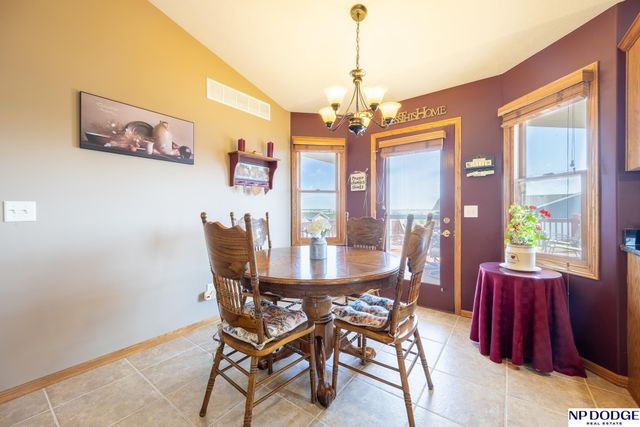 2100 NW 45Th Street, Lincoln, NE 68528