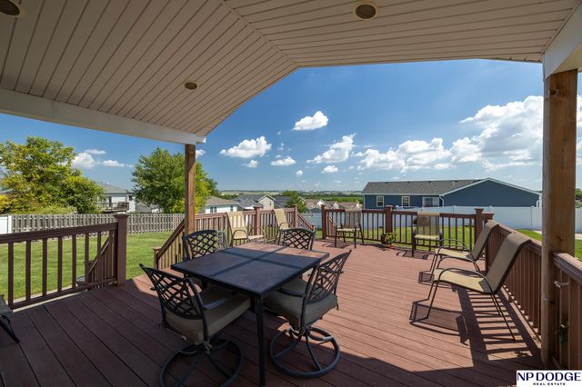 2100 NW 45Th Street, Lincoln, NE 68528