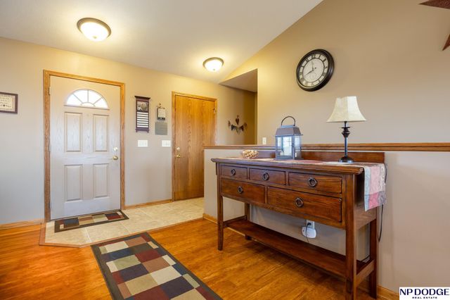 2100 NW 45Th Street, Lincoln, NE 68528