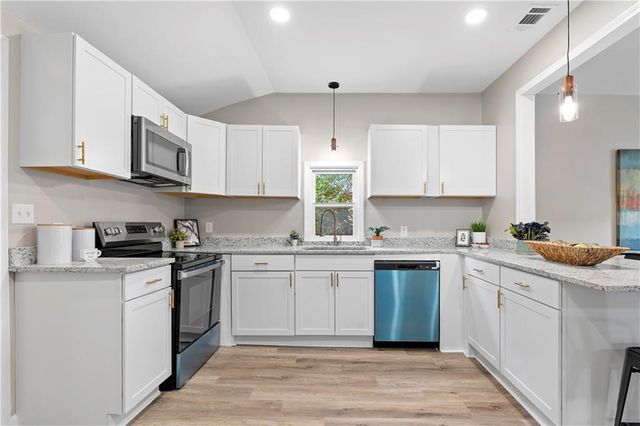 118 Perry Street, Monroe, GA 30655