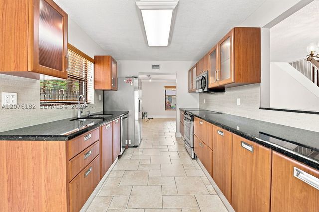 6820 SW 128th Ct 6820, Miami, FL 33183