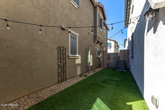 1712 S 82ND Place, Mesa, AZ 85209