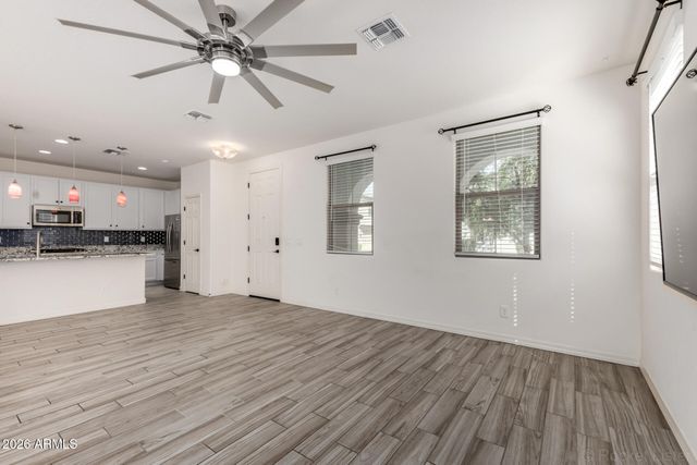 1712 S 82ND Place, Mesa, AZ 85209